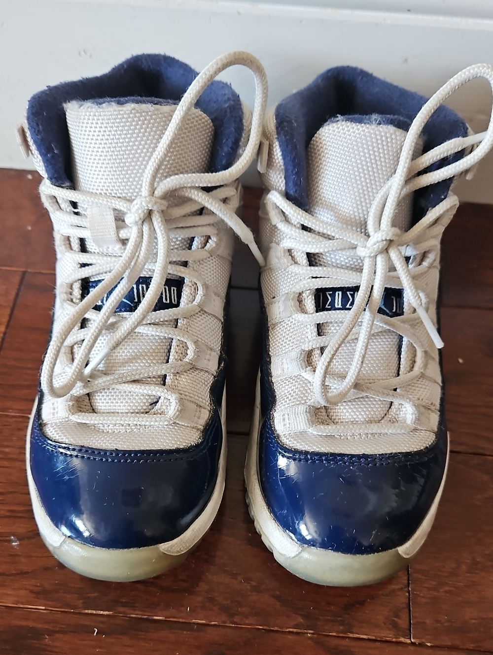 Nike Kids Air Jordan 11 White And Navy High-Top Sneakers Sz 13
